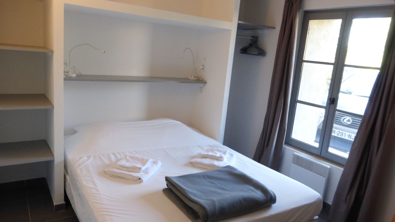 Photo of Bedroom in Gassin