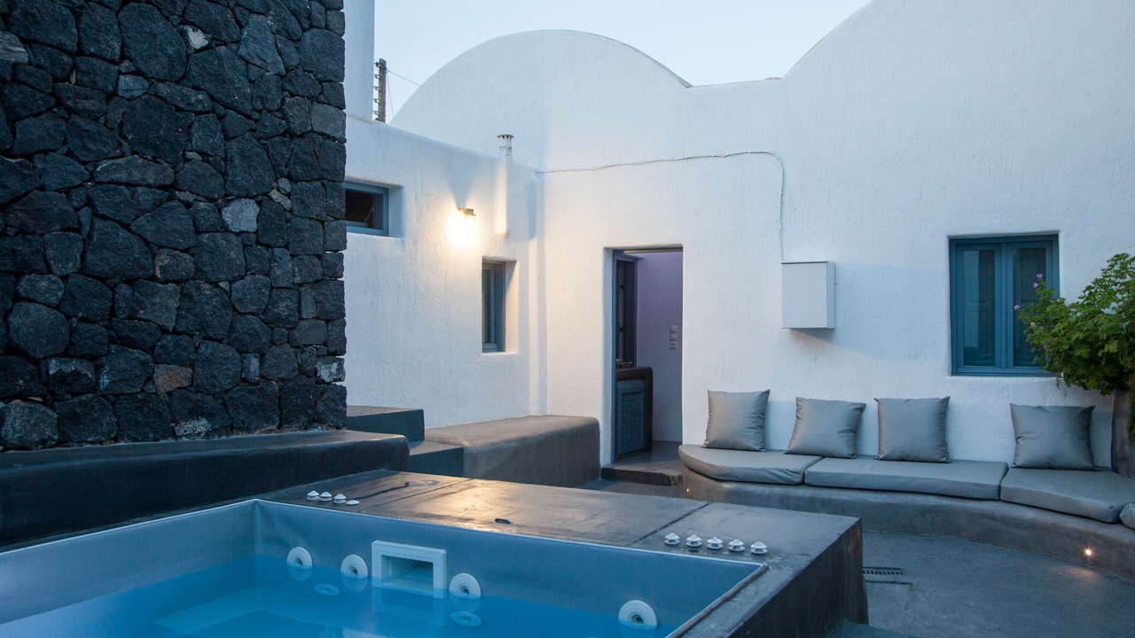 Photo of Outdoor in Fira