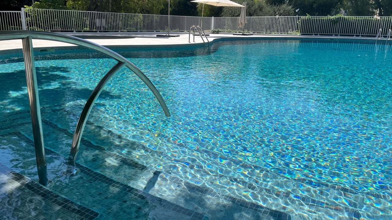 Photo of Outdoor in California - Pezou