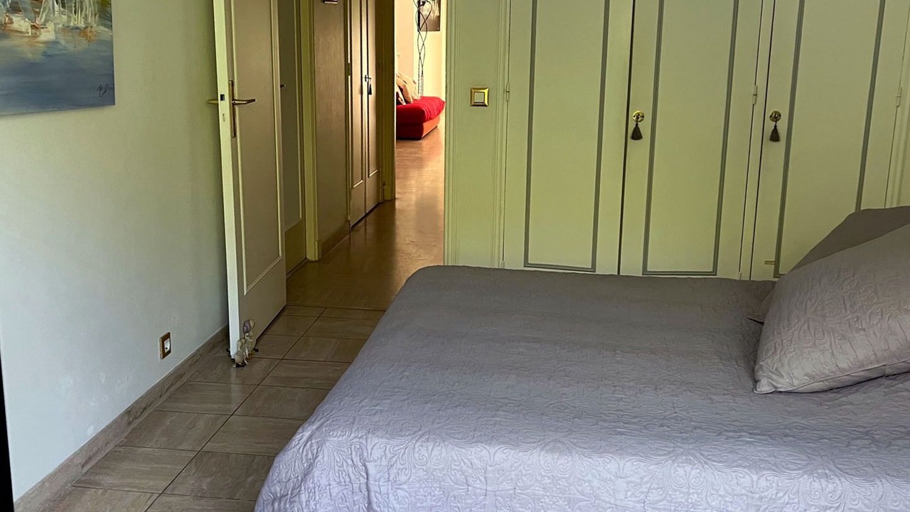 Photo of Bedroom in California - Pezou