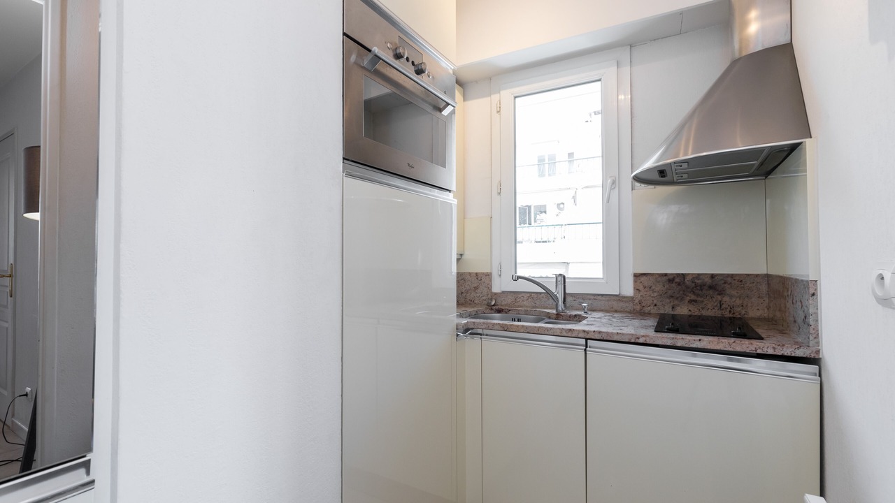 Photo of Kitchen in Gambetta