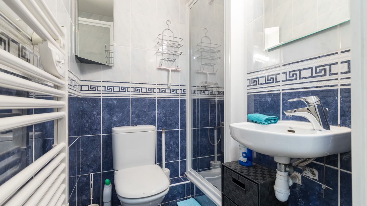 Photo of Bathroom in Gambetta