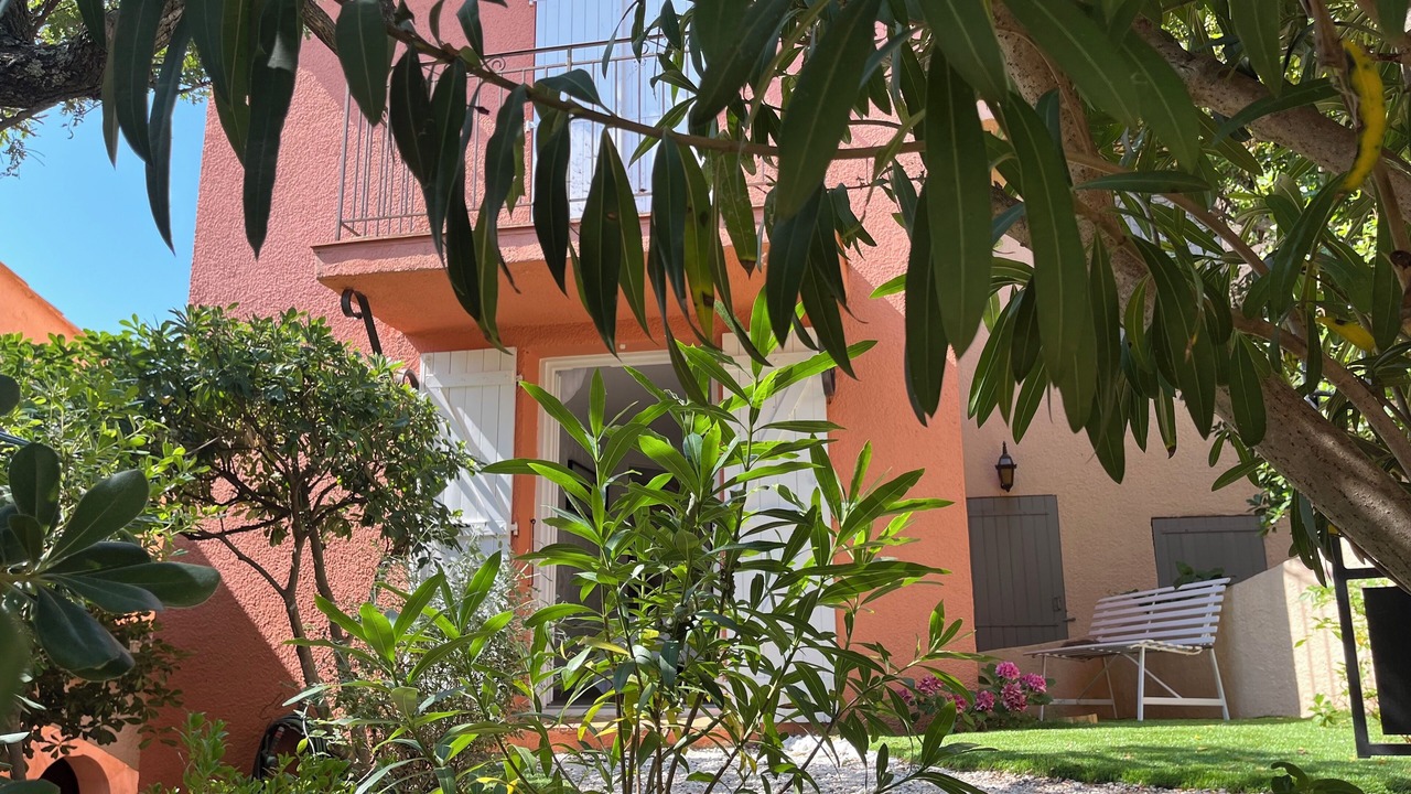 Photo of Outdoor in Cogolin