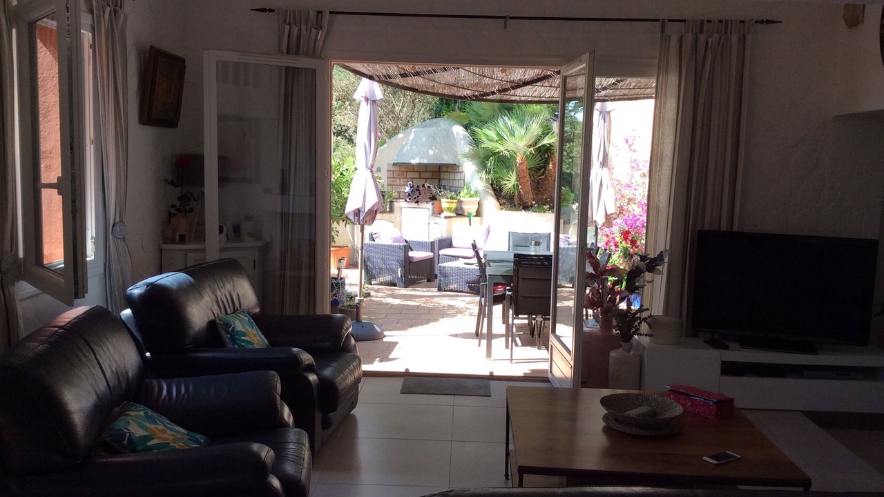 Photo of Livingroom in Cogolin