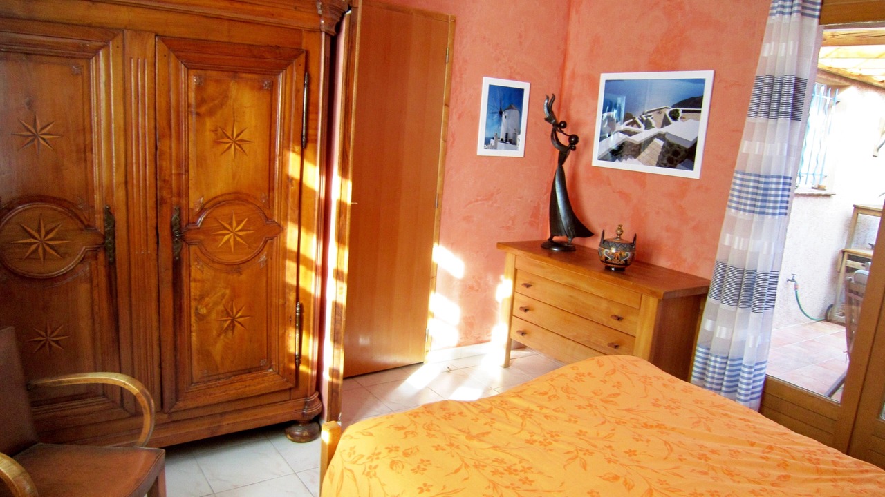 Photo of Bedroom in Villeneuve-Loubet