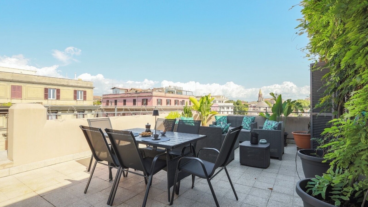 Photo of Outdoor in Monti