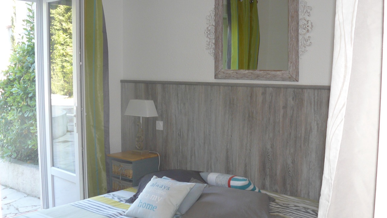 Photo of Bedroom in Saint-Aygulf