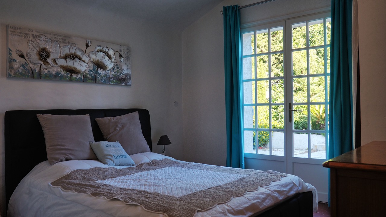 Photo of Bedroom in Saint-Aygulf