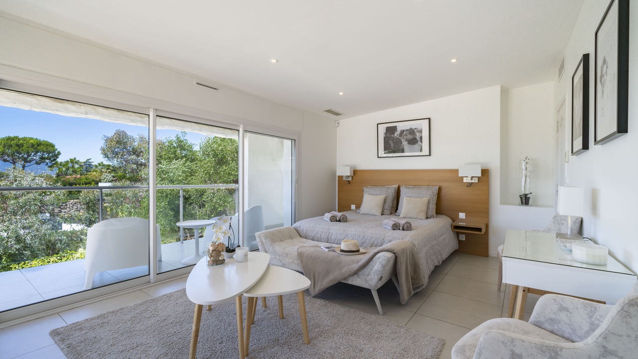 Photo of Bedroom in La Croix des Gardes