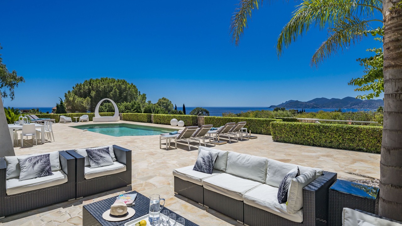 Photo of Patio Balcony in La Croix des Gardes