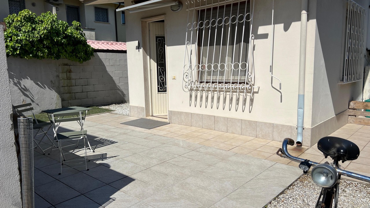 Photo of Patio Balcony in Torre del Lago Puccini
