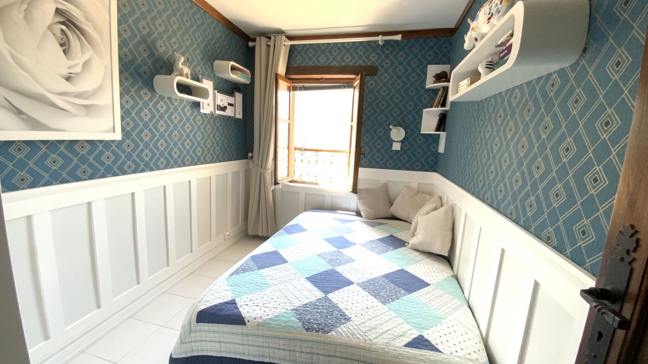 Photo of Bedroom in Peille