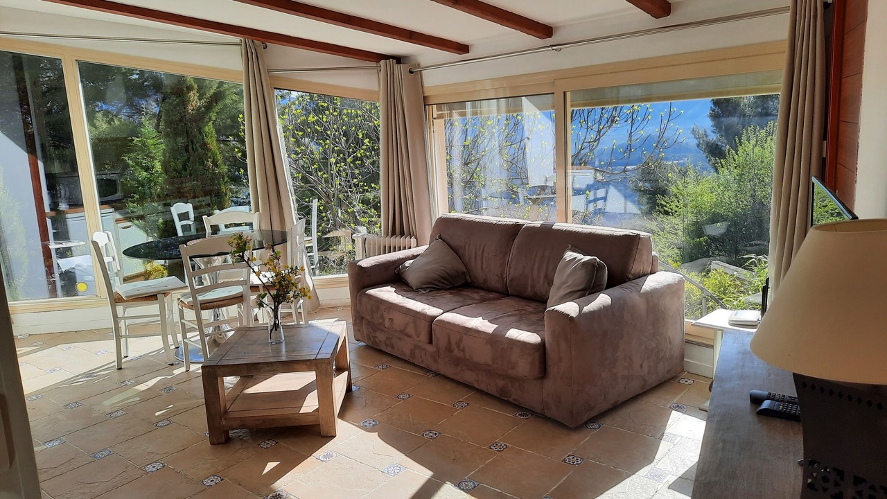 Photo of Livingroom in Contes
