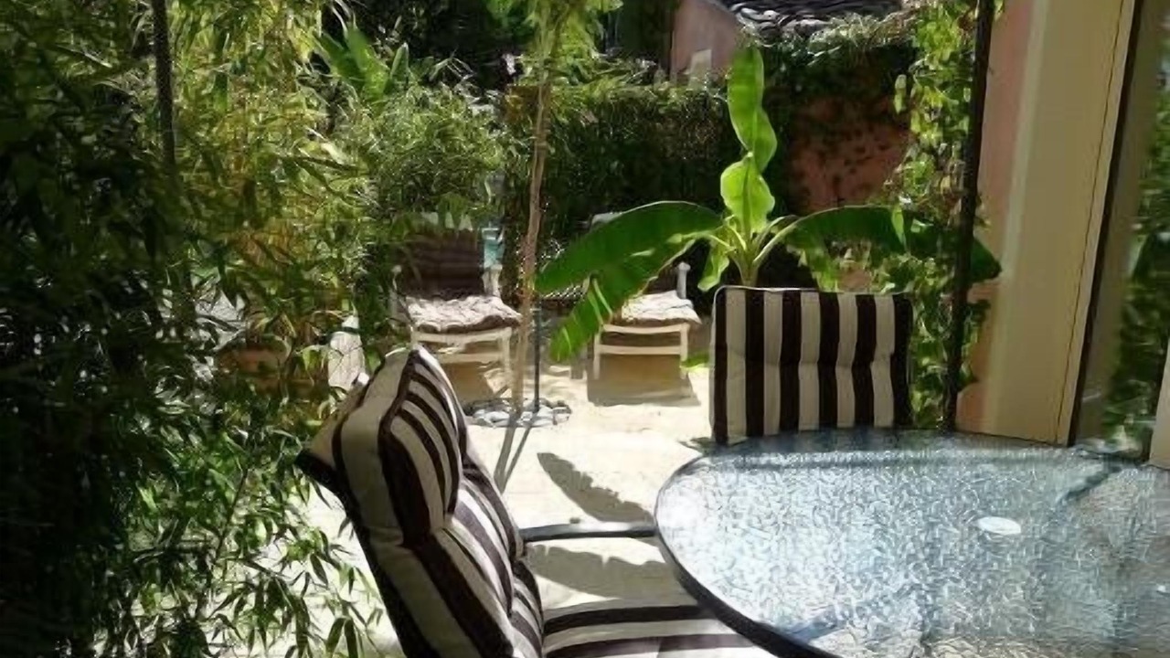 Photo of Outdoor in Contes