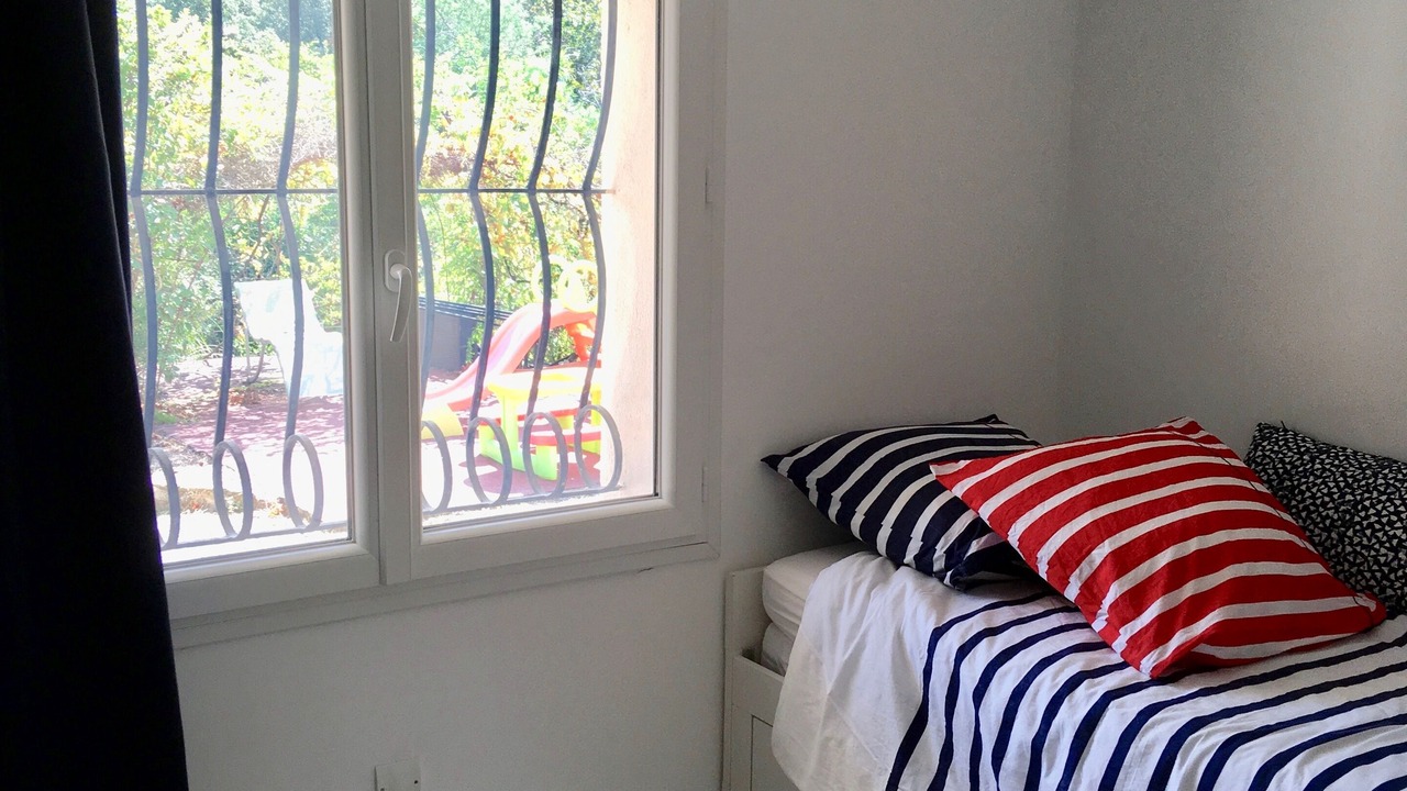 Photo of Bedroom in Boulouris-sur-Mer