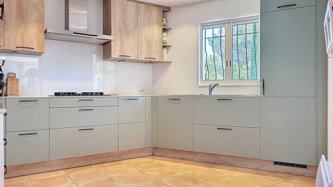 Photo of Kitchen in Bagnols-en-Foret