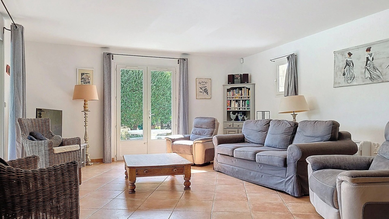 Photo of Livingroom in Bagnols-en-Foret