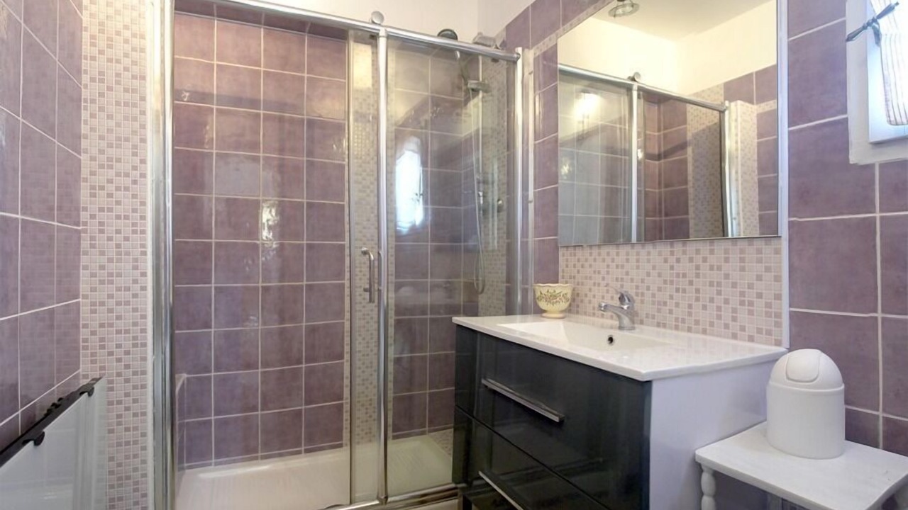 Photo of Bathroom in Coaraze