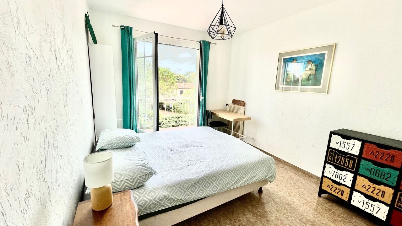 Photo of Bedroom in Bastide Giraud