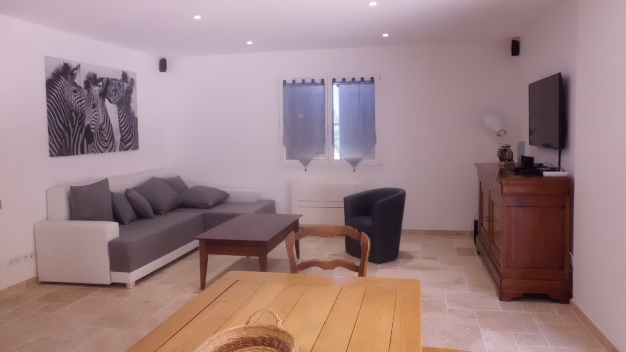 Photo of Livingroom in Saint-Paul-en-Foret