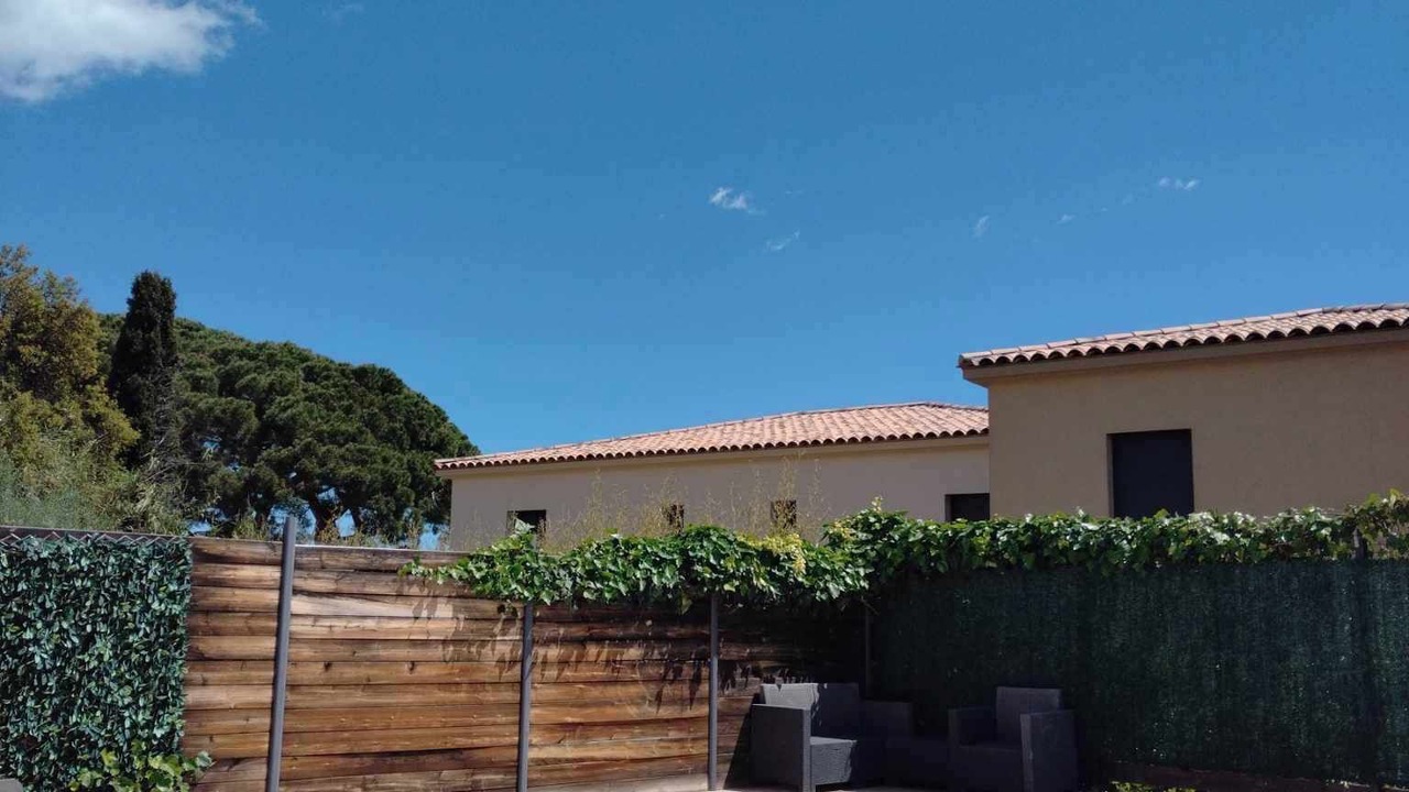 Photo of Patio Balcony in Plage de la Garonnette