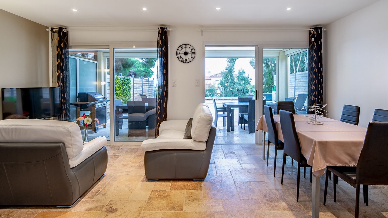 Photo of Livingroom in Plage de la Garonnette