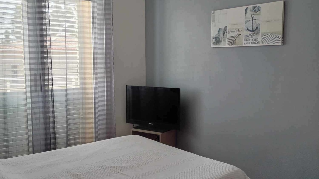 Photo of Bedroom in Plage de la Garonnette