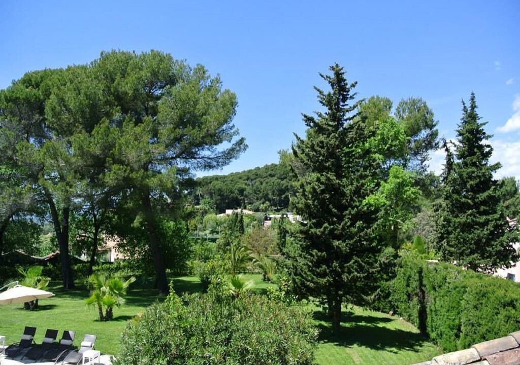 Photo of Outdoor in California - Pezou