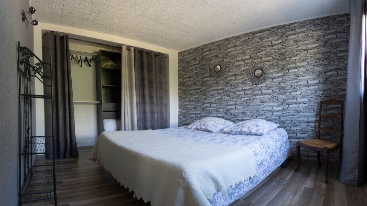 Photo of Bedroom in Frejus