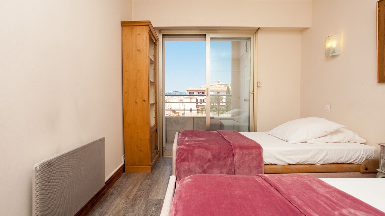 Photo of Bedroom in Le Suquet