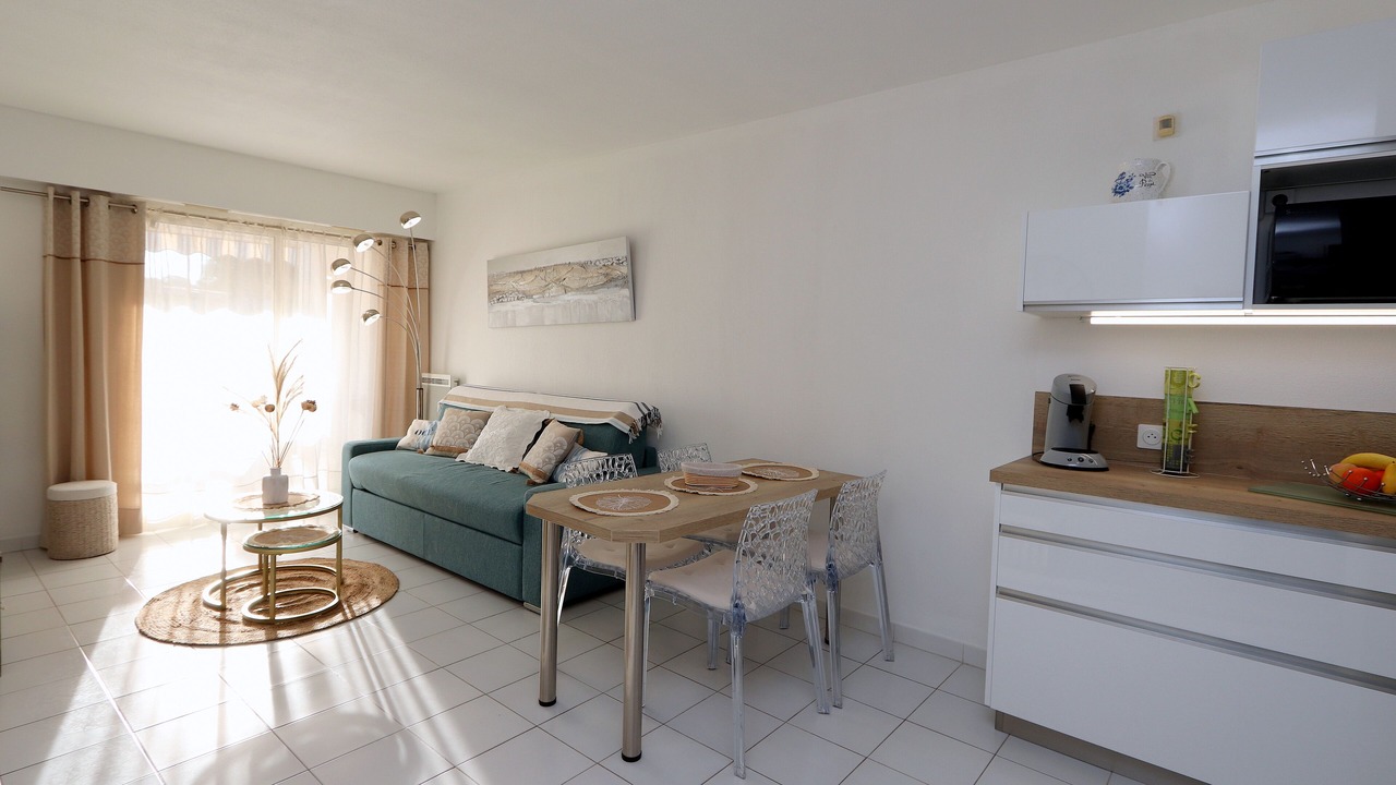 Photo of Livingroom in Saint-Raphael
