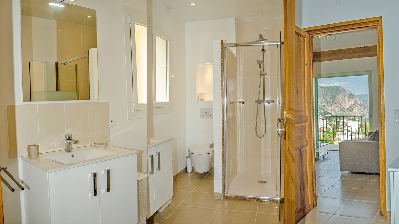 Photo of Bathroom in Beaulieu-sur-Mer