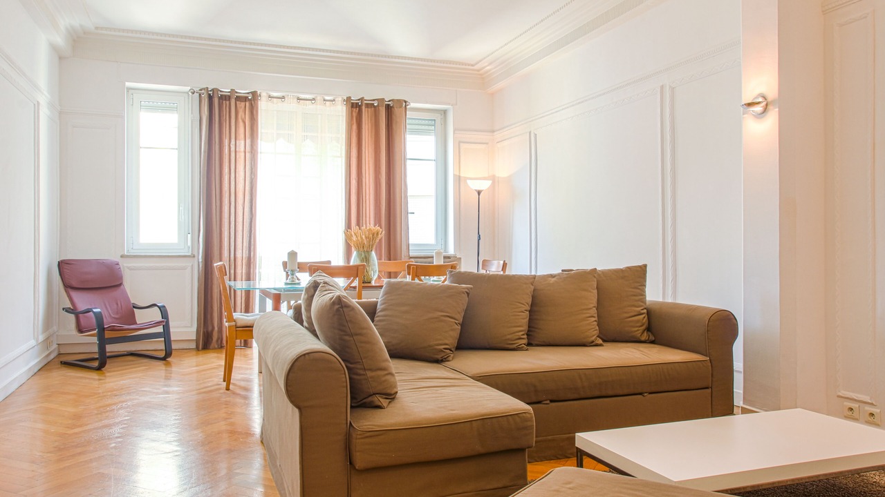 Photo of Livingroom in Musicians Quarter