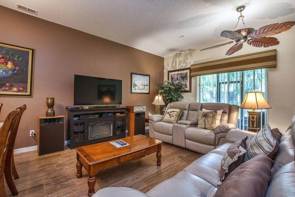 Photo of Livingroom in West Kissimmee