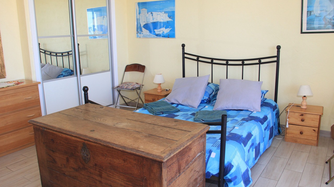 Photo of Bedroom in Les Baumettes