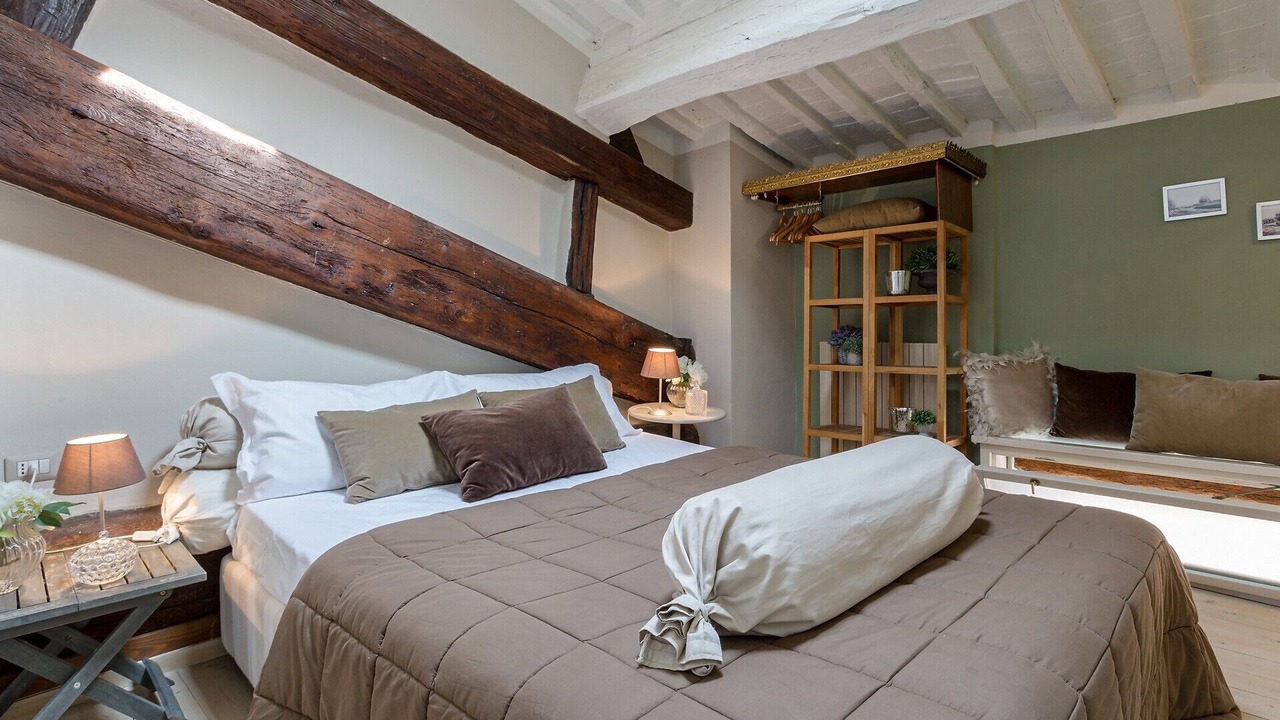 Photo of Bedroom in Lucca Historical Center