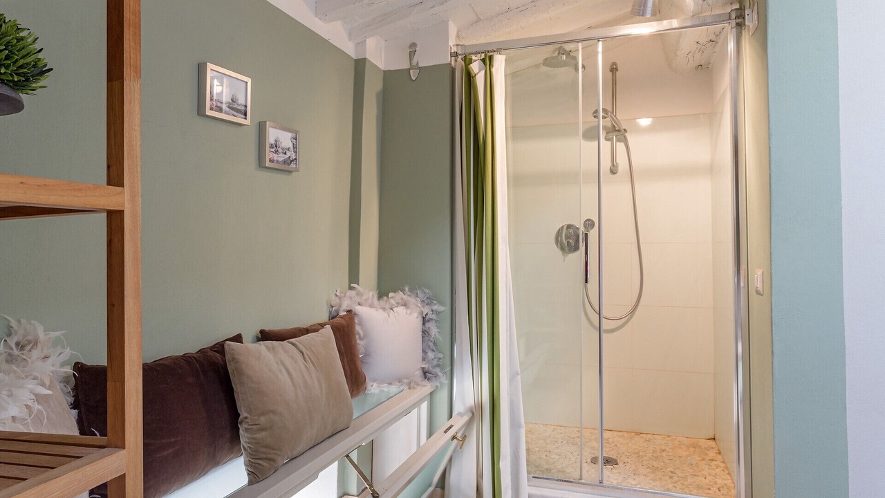 Photo of Bathroom in Lucca Historical Center