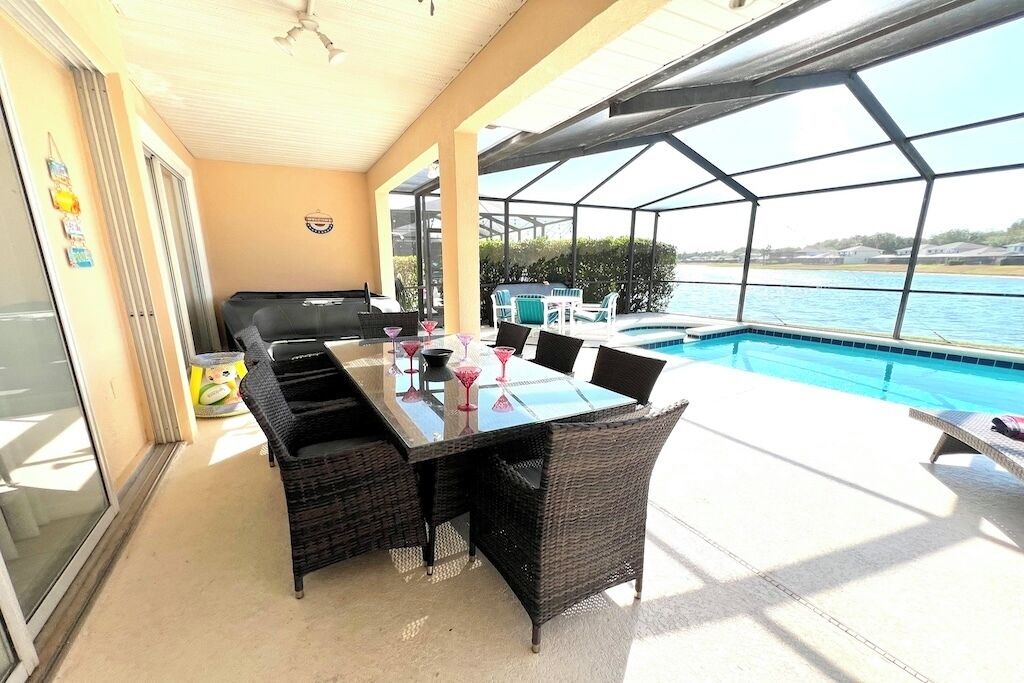 Photo of Outdoor in Sunset Lakes