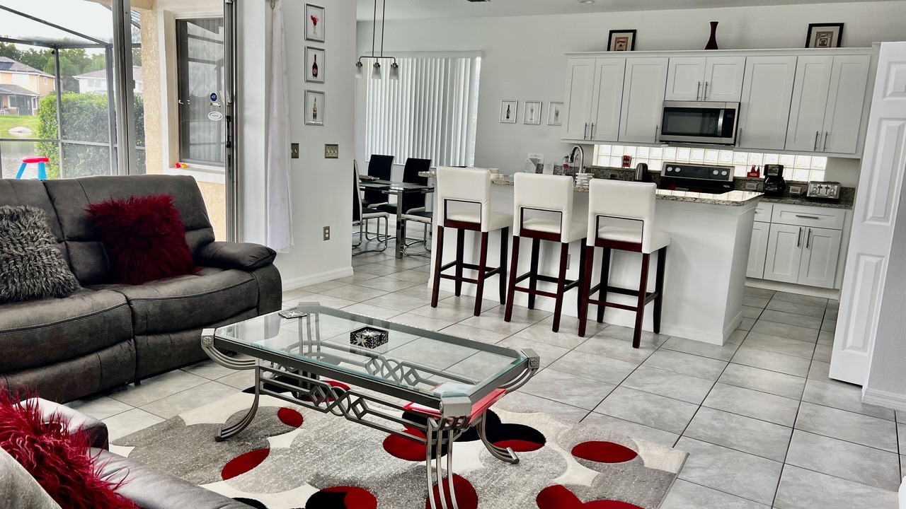 Photo of Livingroom in Sunset Lakes