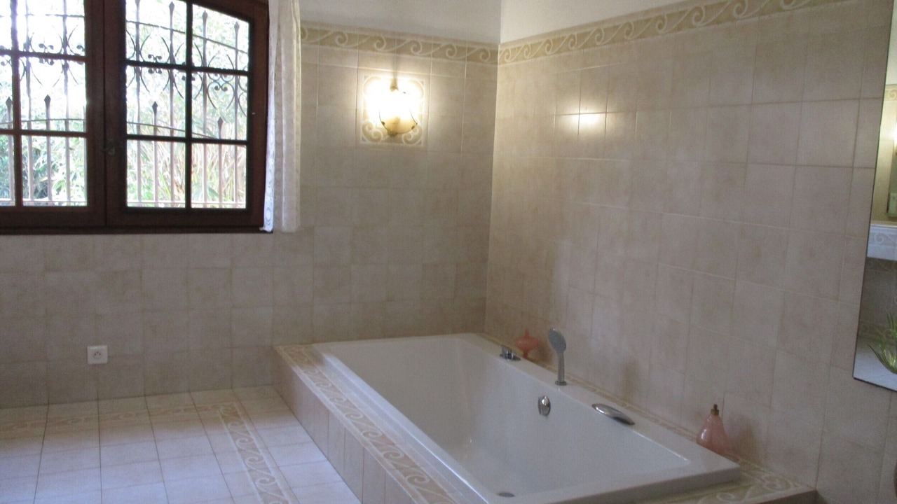 Photo of Bathroom in Puget-sur-Argens