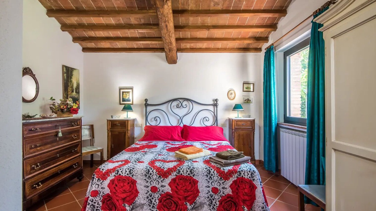 Photo of Bedroom in Campiglia
