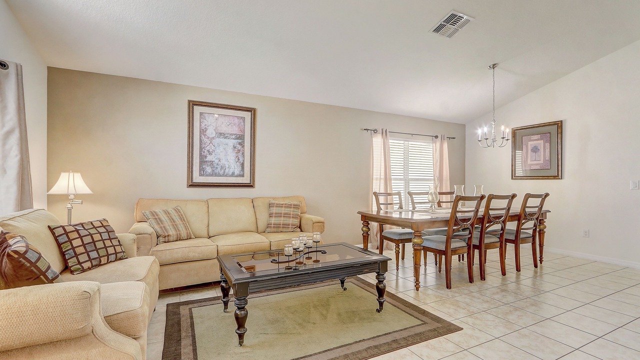 Photo of Livingroom in Watersong