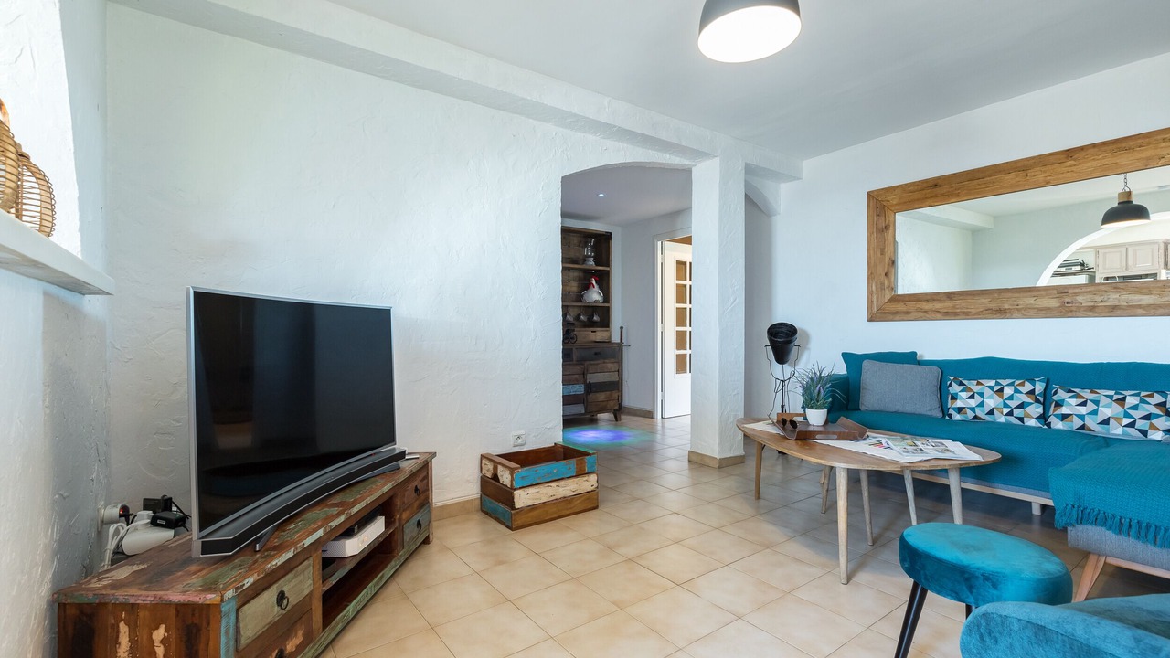 Photo of Livingroom in Eze