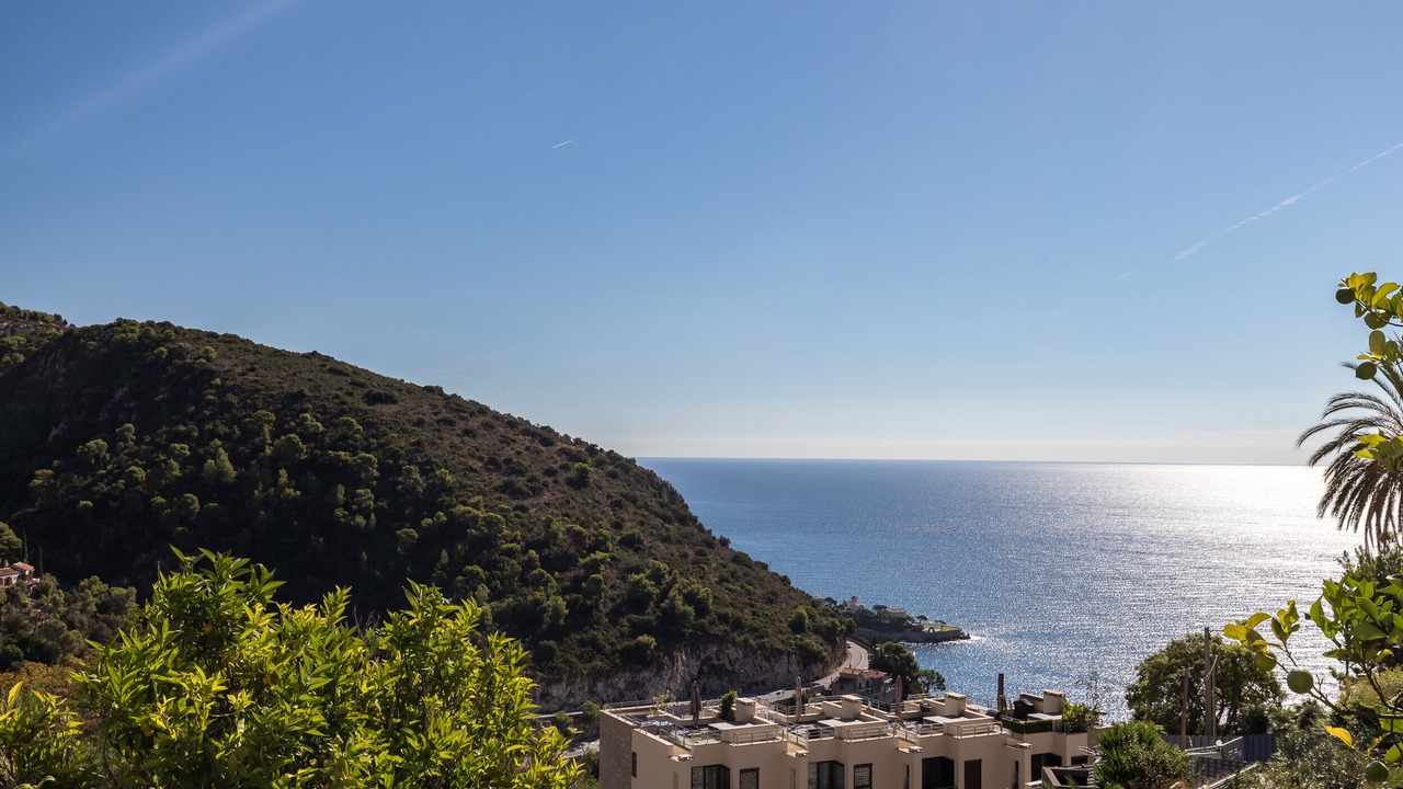 Photo of Others in Eze