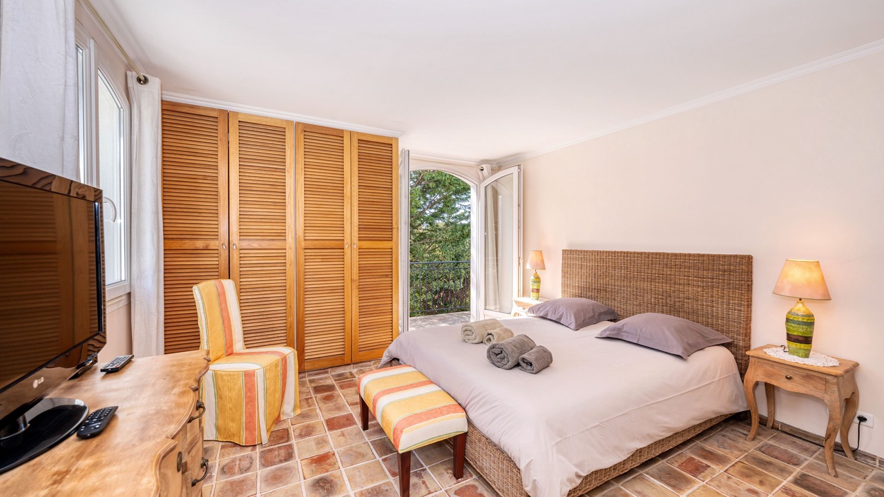 Photo of Bedroom in La Croix des Gardes