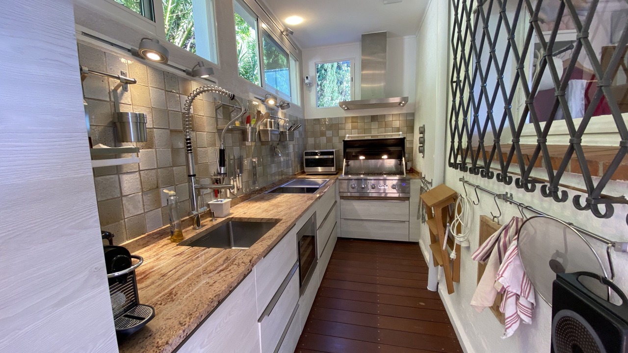Photo of Kitchen in Espero-Pax