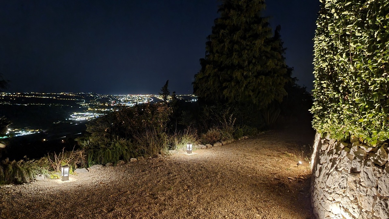 Photo of Outdoor in Gattieres