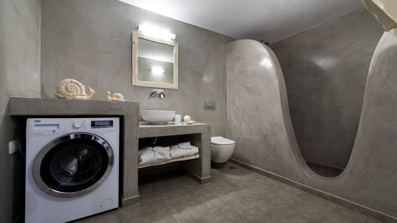 Photo of Bathroom in Imerovigli