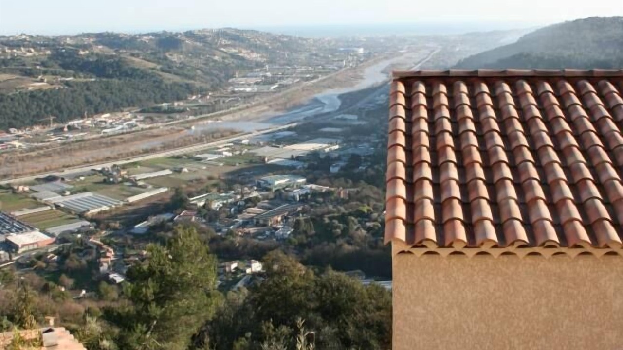 Photo of Outdoor in Gattieres