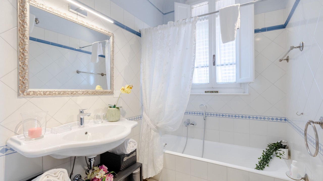 Photo of Bathroom in Lucca Historical Center